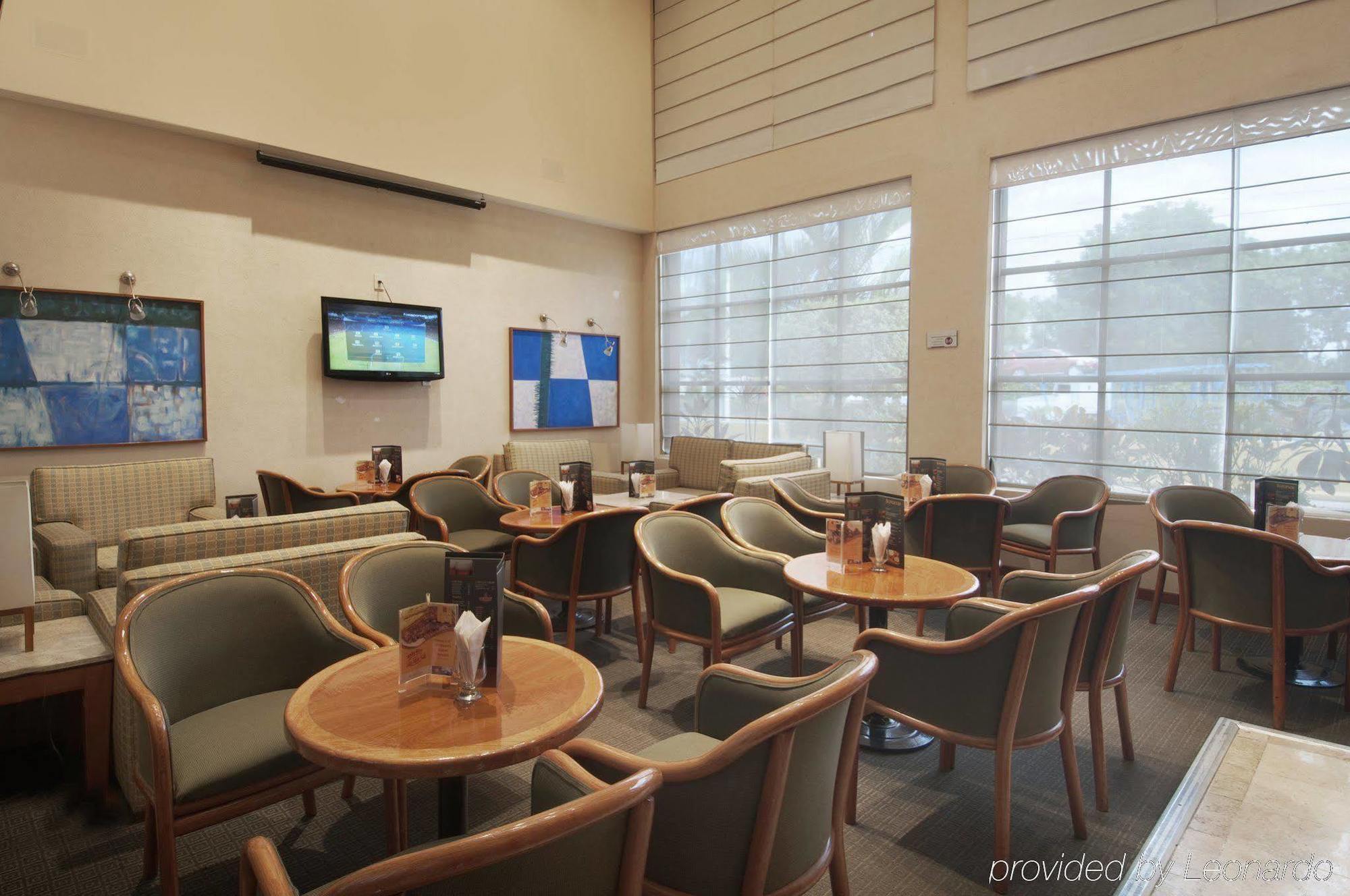 Fiesta Inn Poza Rica מסעדה תמונה